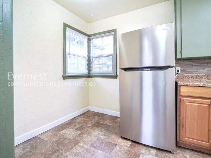 Building Photo - 509 3rd St SW