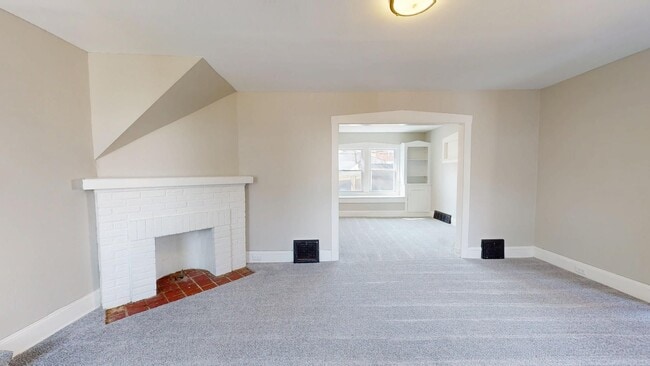 Building Photo - Cudell / West Boulevard Area - 3 bedroom/1...
