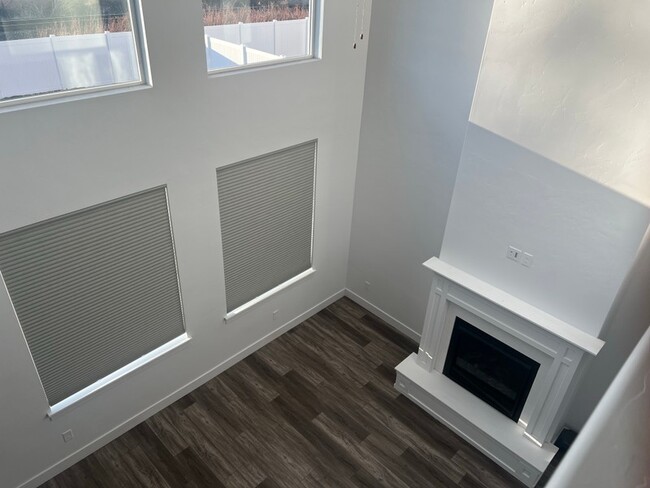 Building Photo - 1140 S 1500 W