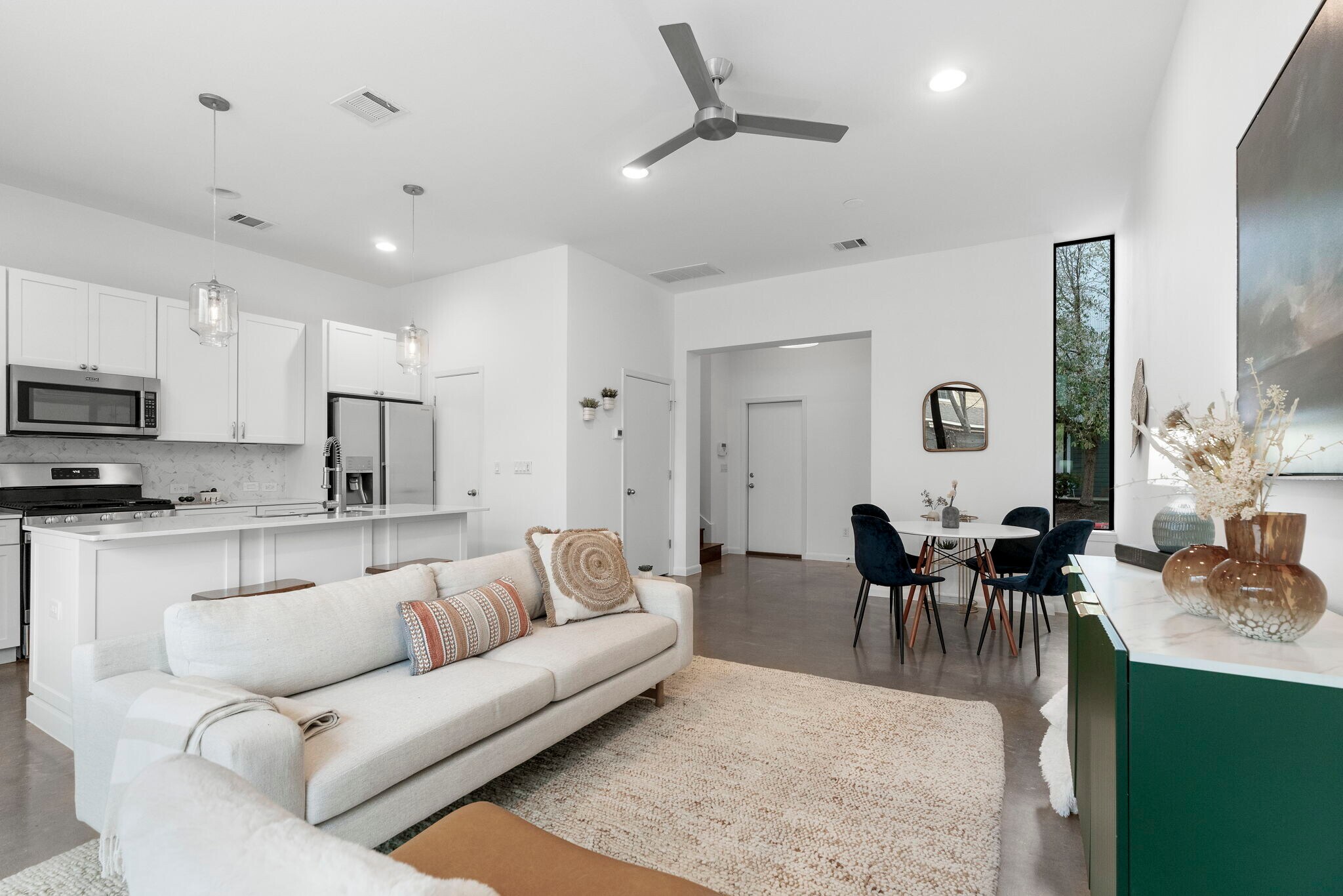 Building Photo - 312 Ashley Dawn Ln