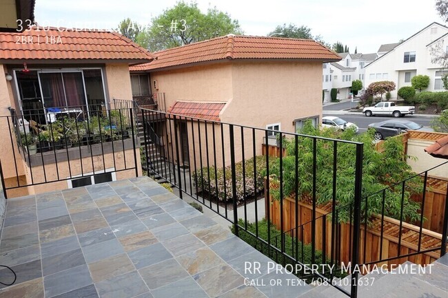 Building Photo - Charming 4-Plex in Santa Clara - Modern & ...