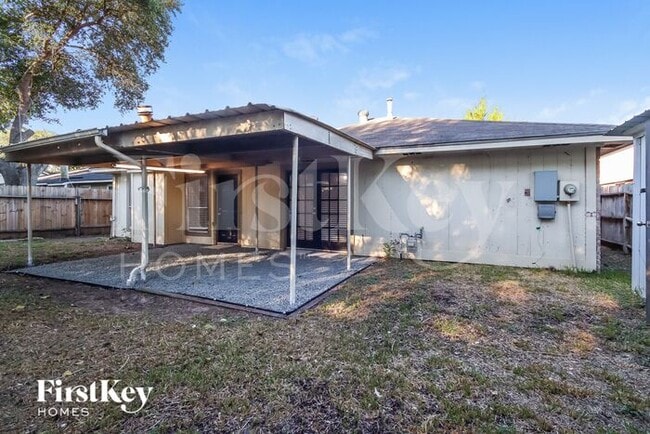 Building Photo - 1830 Oakwell Ln