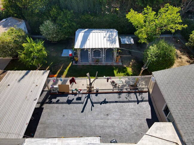 Building Photo - 6340 Wilbur Ave