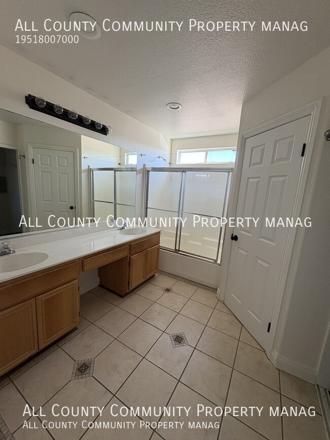 Building Photo - 26836 Hanford St