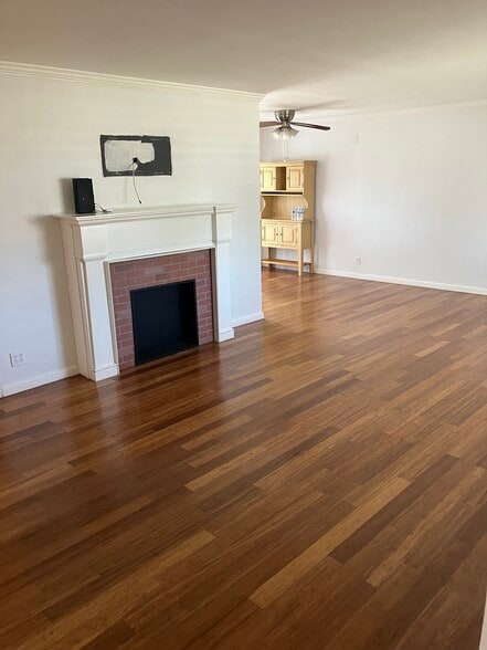 Living Room - 14024 Premiere Ave