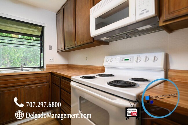 Building Photo - Benicia! Large two story three bedroom, two and 1/2 baths townhome