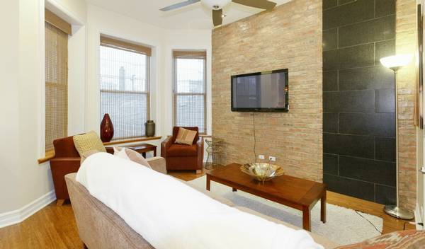 Building Photo - 3529 N Reta Ave