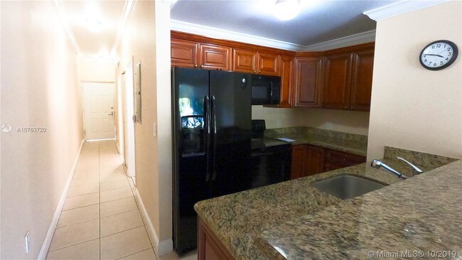 Building Photo - 400 SW 2nd St