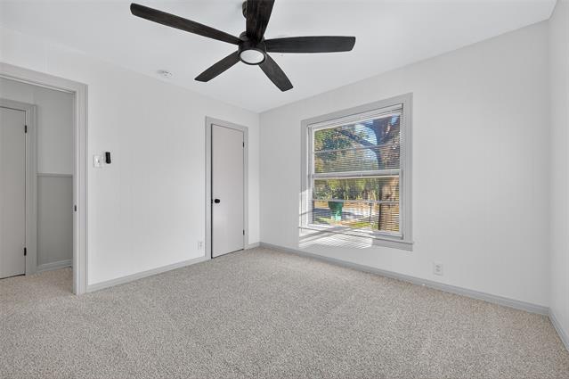 Building Photo - 516 Berend St