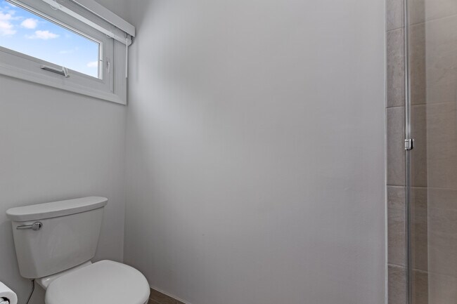 Building Photo - 8 Somerset Hills Village