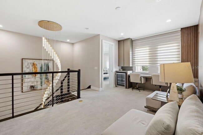 Building Photo - 15699 Panther Lake Dr