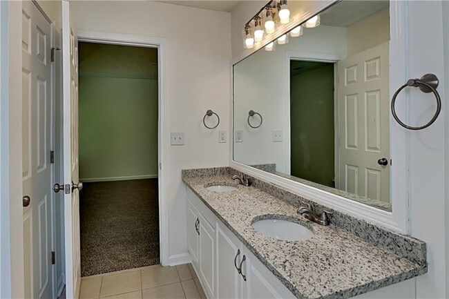 Building Photo - 5784 Shoal Creek Dr