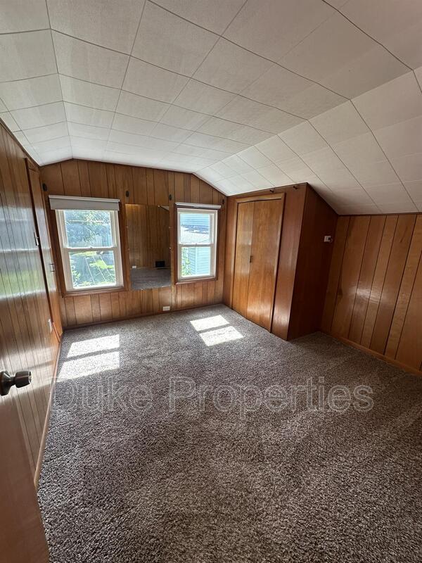 Building Photo - 48 Bradford St