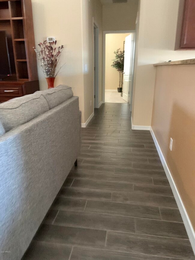 Building Photo - 22407 W Morning Glory St