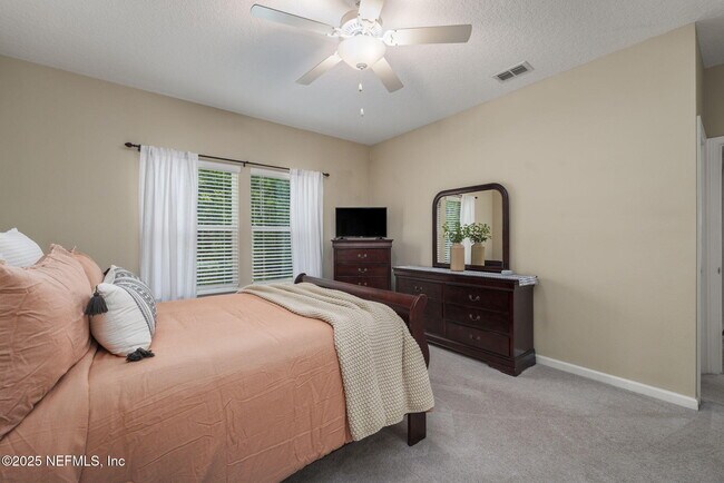 Building Photo - 9686 Lovage Ln