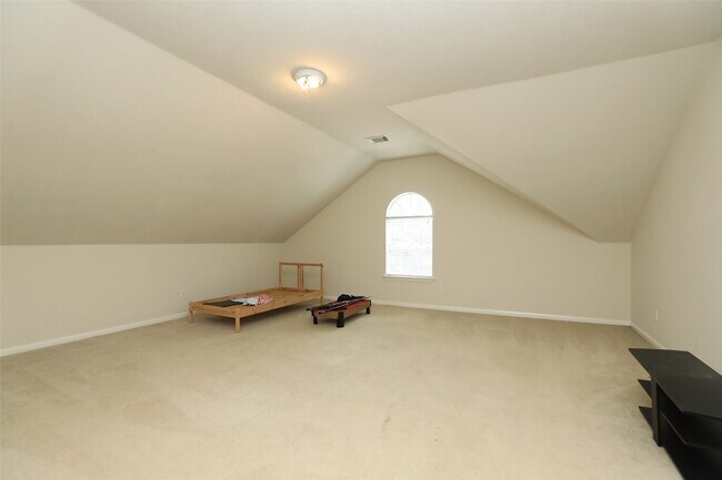 Building Photo - 6523 Trenton Lake Ln
