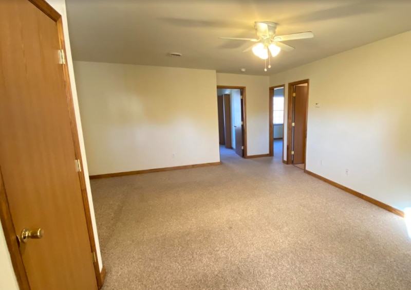 Building Photo - 525 Sir Benjamin Way