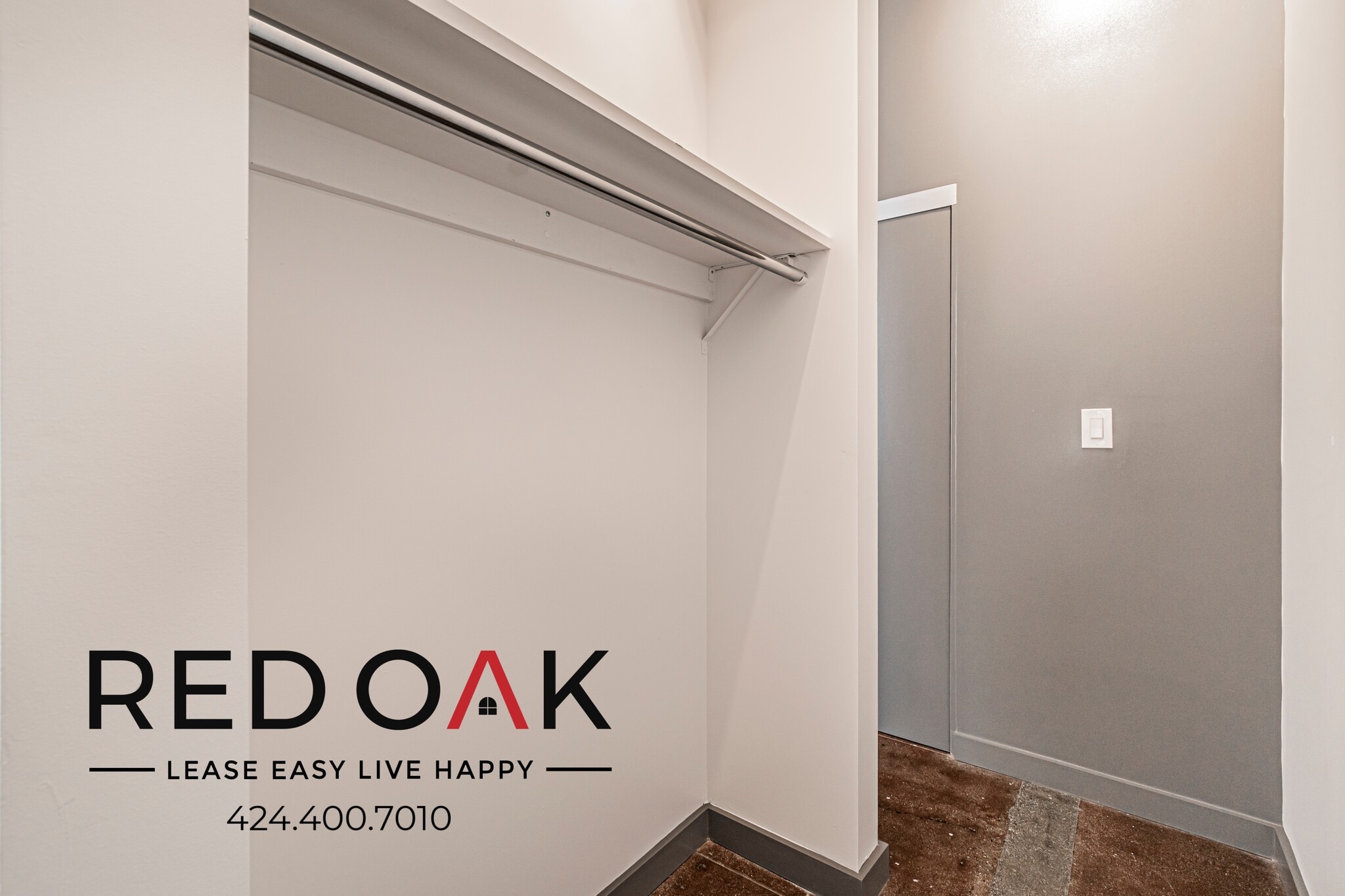 Building Photo - 430 S Broadway