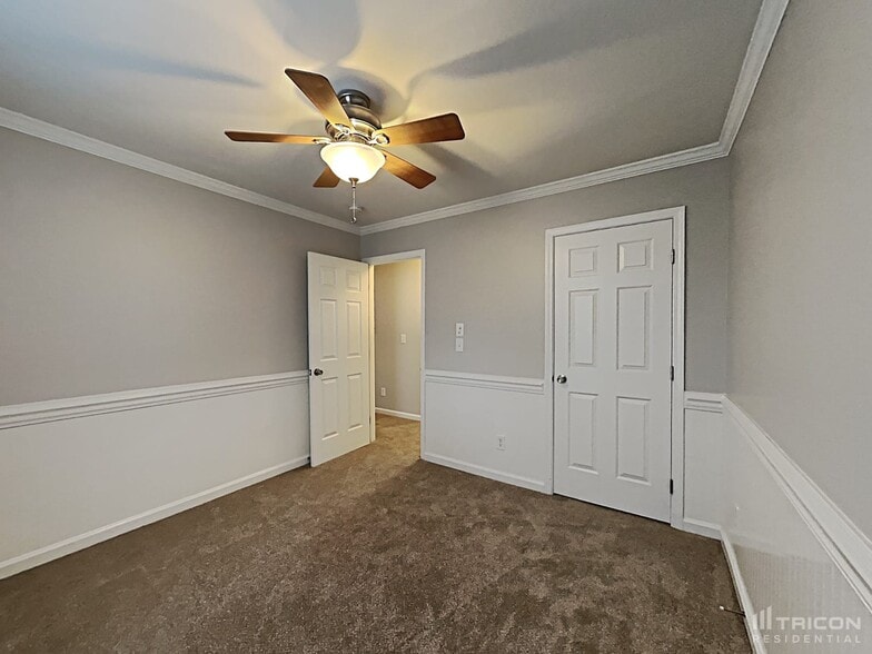 Building Photo - 8731 Water Iris Ct