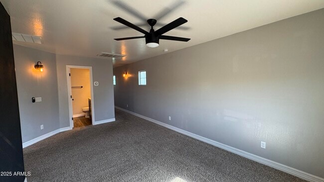 Building Photo - 11460 W St John Rd