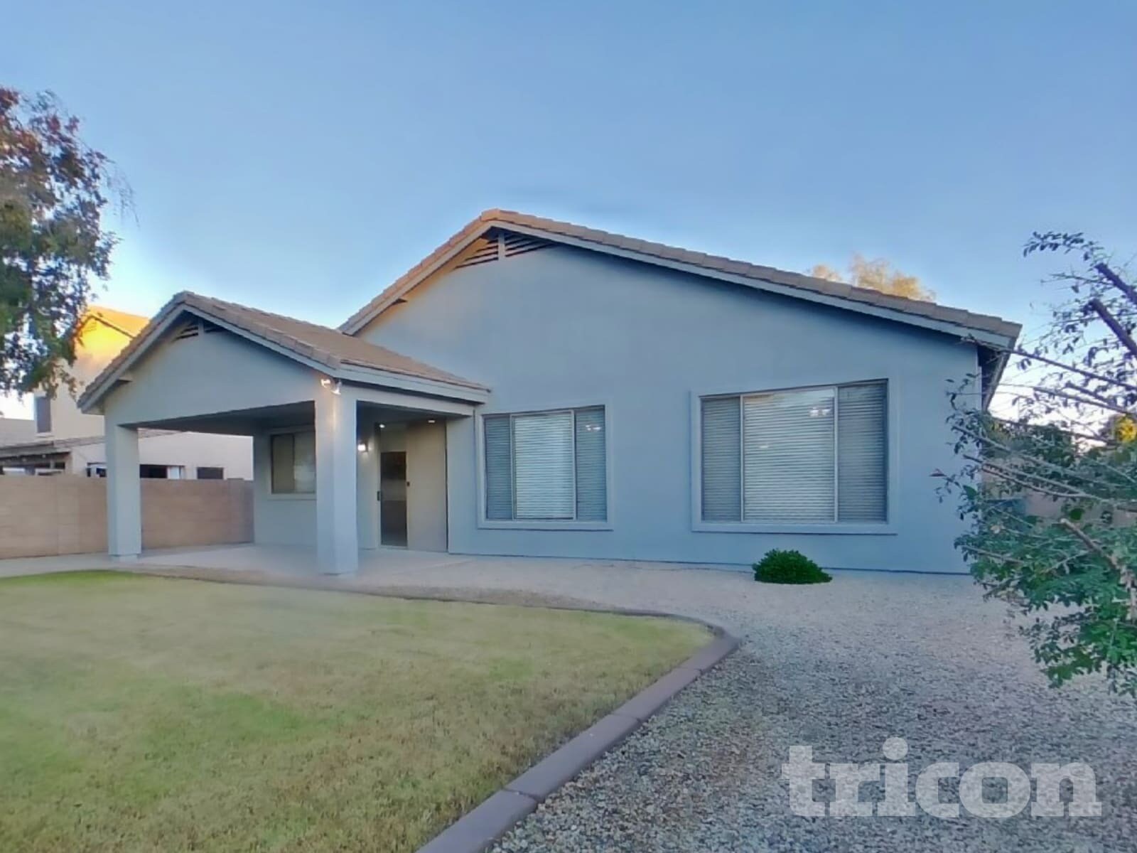 Building Photo - 4333 E Ivanhoe St