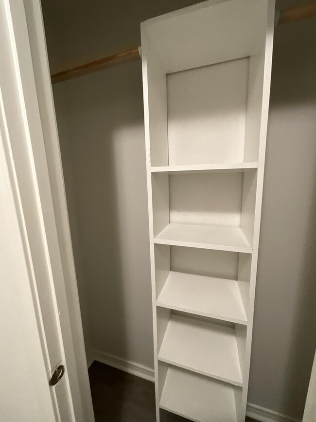 Building Photo - 2210 TX-31