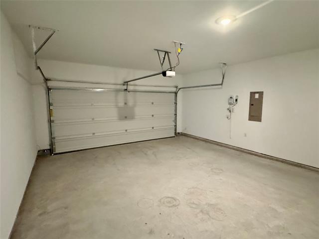 Building Photo - 1720 Rubber Fig Ln