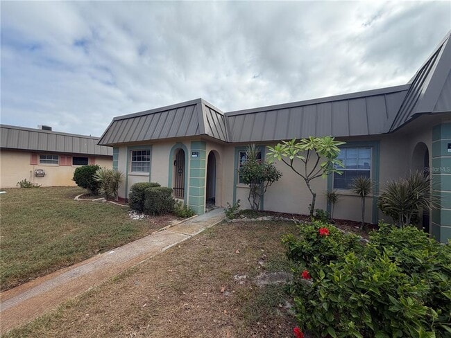 Building Photo - 4428 Sunstate Dr