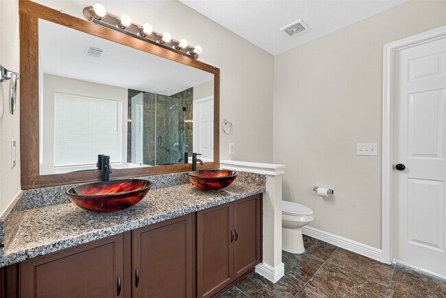 Building Photo - 14934 Sugar Falls Ct