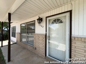 Building Photo - 9202 Silver Hill