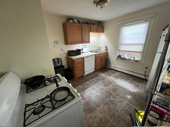 Building Photo - 2386 Massachusetts Ave