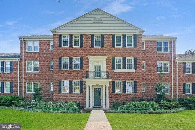 Building Photo - 6617 E Wakefield Dr
