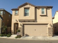 Building Photo - 1324 Royalty Way