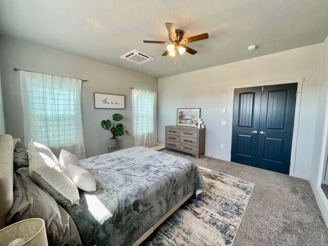 Building Photo - Stunning 3-Bed Ranch with 3-Car Garage & RV Parking in Pueblo West