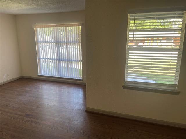 Building Photo - 9533 Dixie Ln