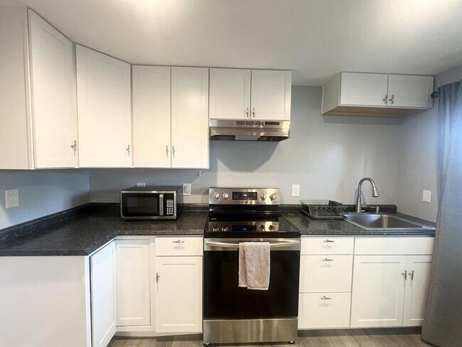 Building Photo - 3546 Terra Sol Dr