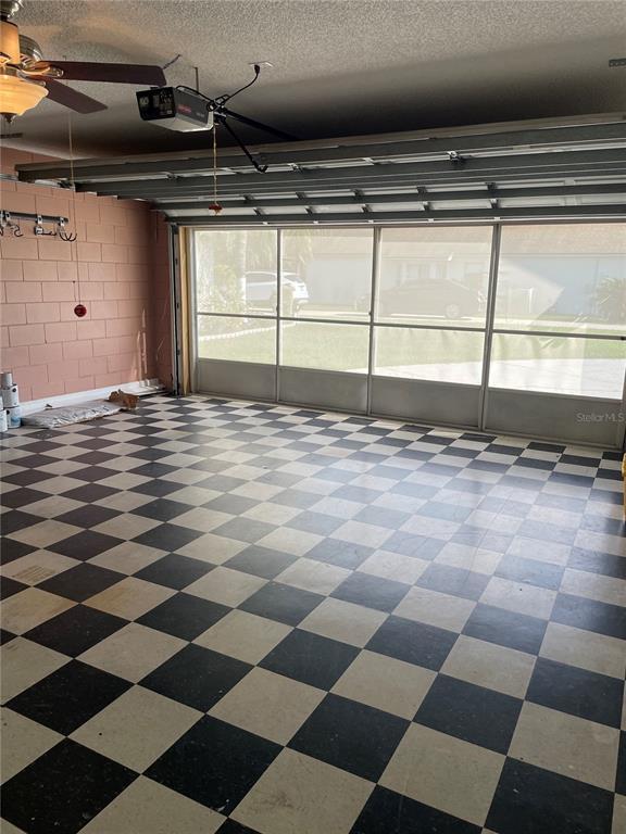 Building Photo - 386 Cello St