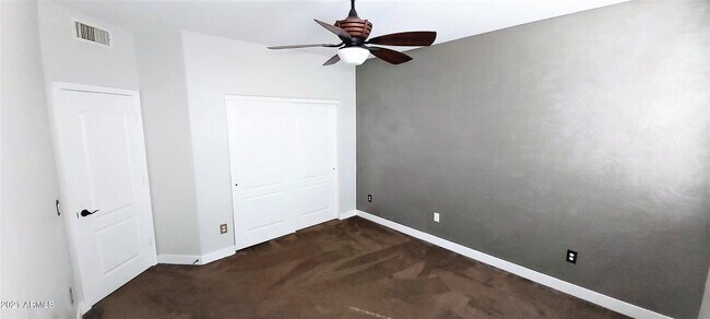 Building Photo - 3741 N Ladera Cir