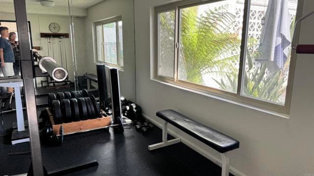 Building Photo - 333 Orange Ave