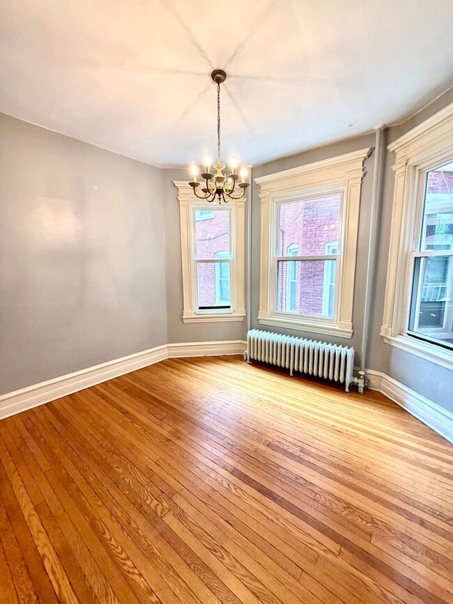 Building Photo - 139 College Ave