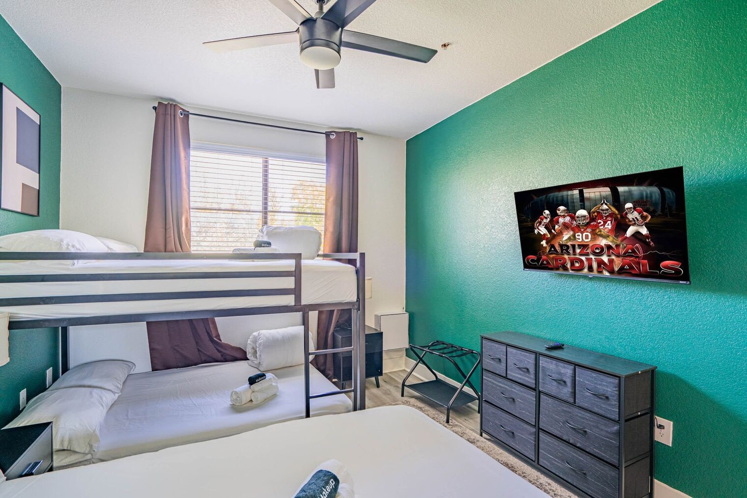 Building Photo - 6610 N 93rd Ave