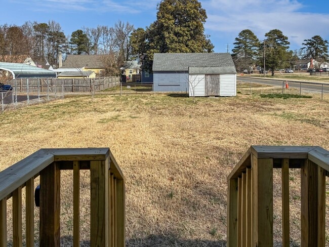 Building Photo - Adorable, Newly Remodeled Home in Henrico