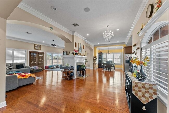 Building Photo - 4140 Primrose Dr