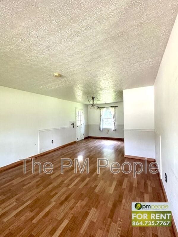 Building Photo - 110 Kathryn Dr