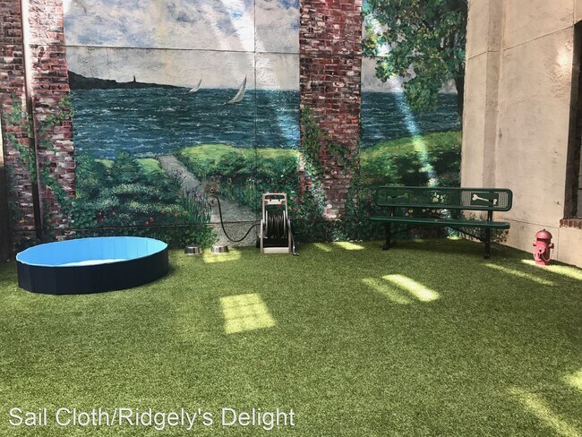 Building Photo - 675 Melvin Dr