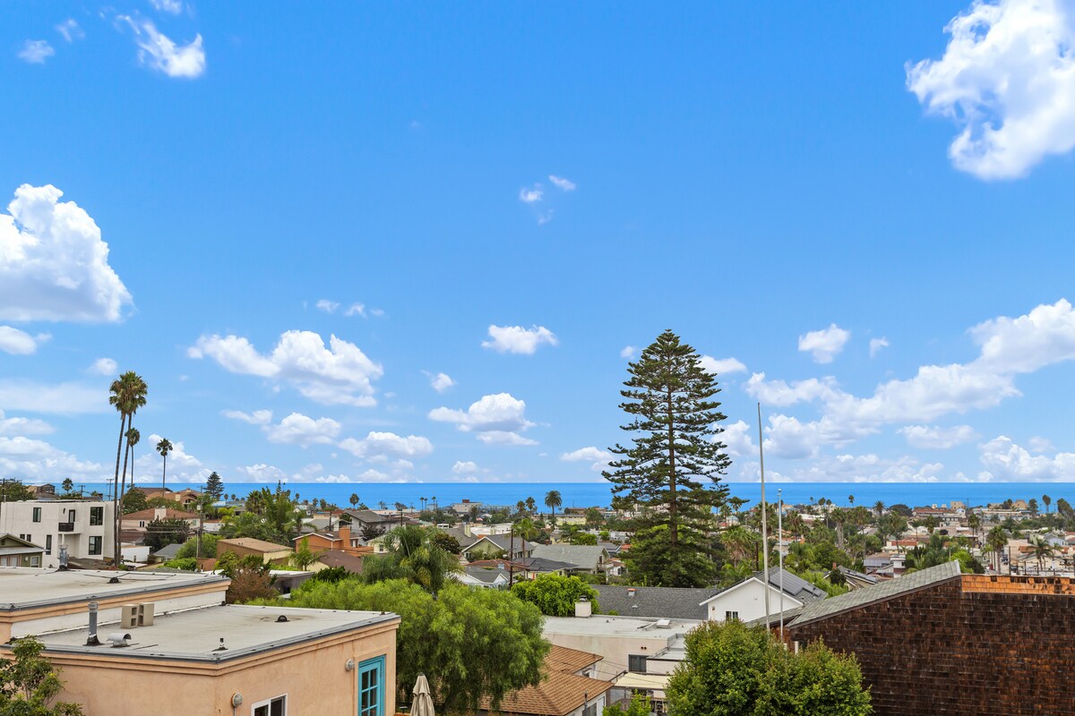 Southwest view from roofdeck. - 4640 Del Monte Ave