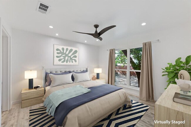 Building Photo - 5602 Woodrow Ave