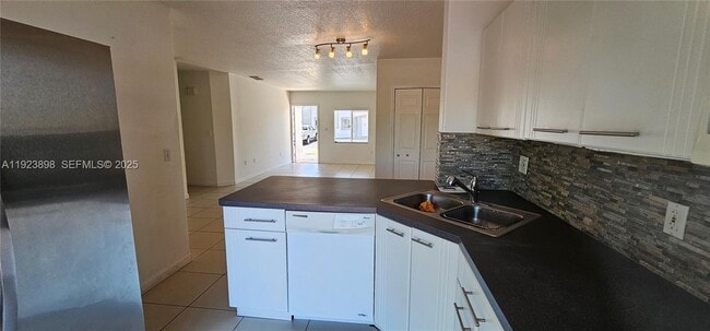 Building Photo - 5675 NW 109th Ave