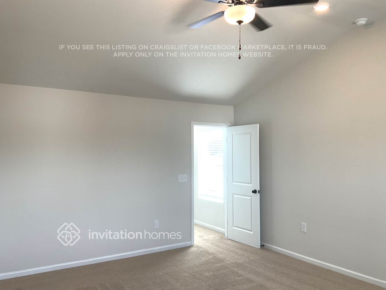 Building Photo - 3347 Fox Hall Dr