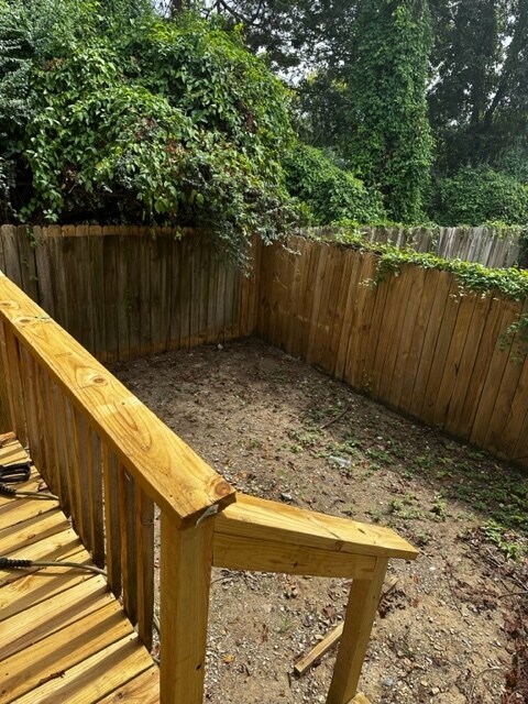 Building Photo - 119 Rockyreef Cir